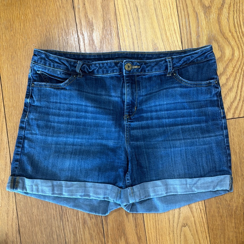Simply Vera Vera Wang Womens 14 Jean Shorts Cuffed